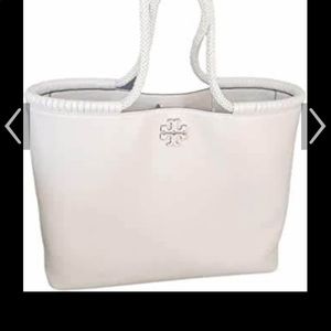 Beautiful never used, received as gift , large Tory Burch tote.